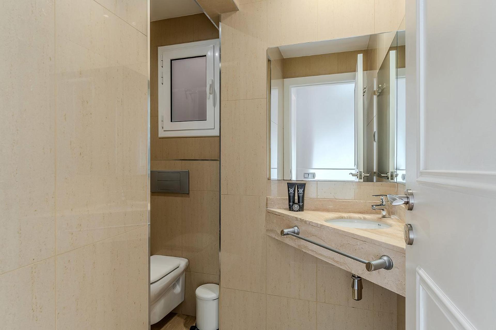 Enjoybcn Fira Apartment Barcelona Zewnętrze zdjęcie