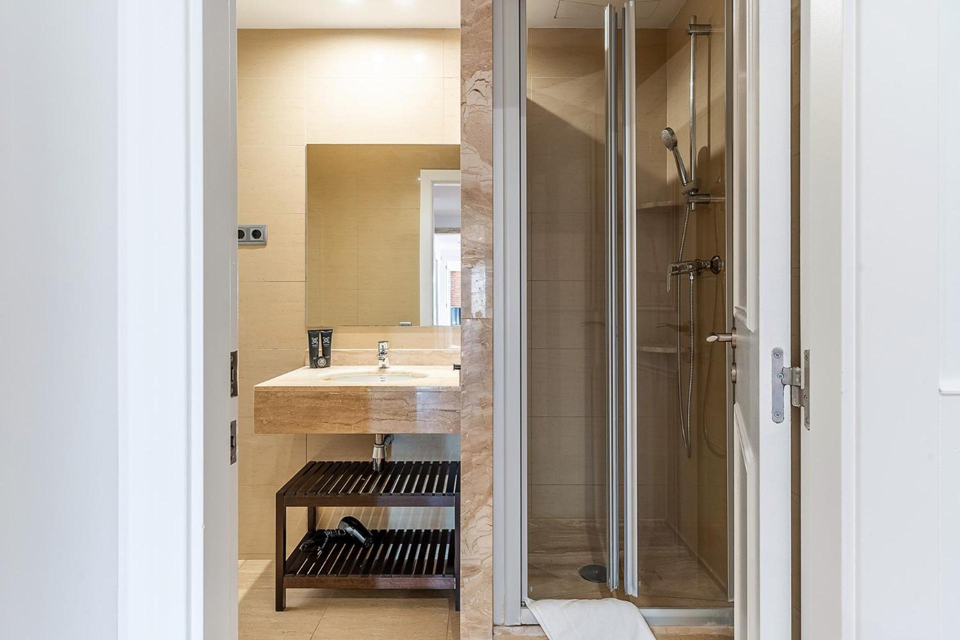 Enjoybcn Fira Apartment Barcelona Zewnętrze zdjęcie