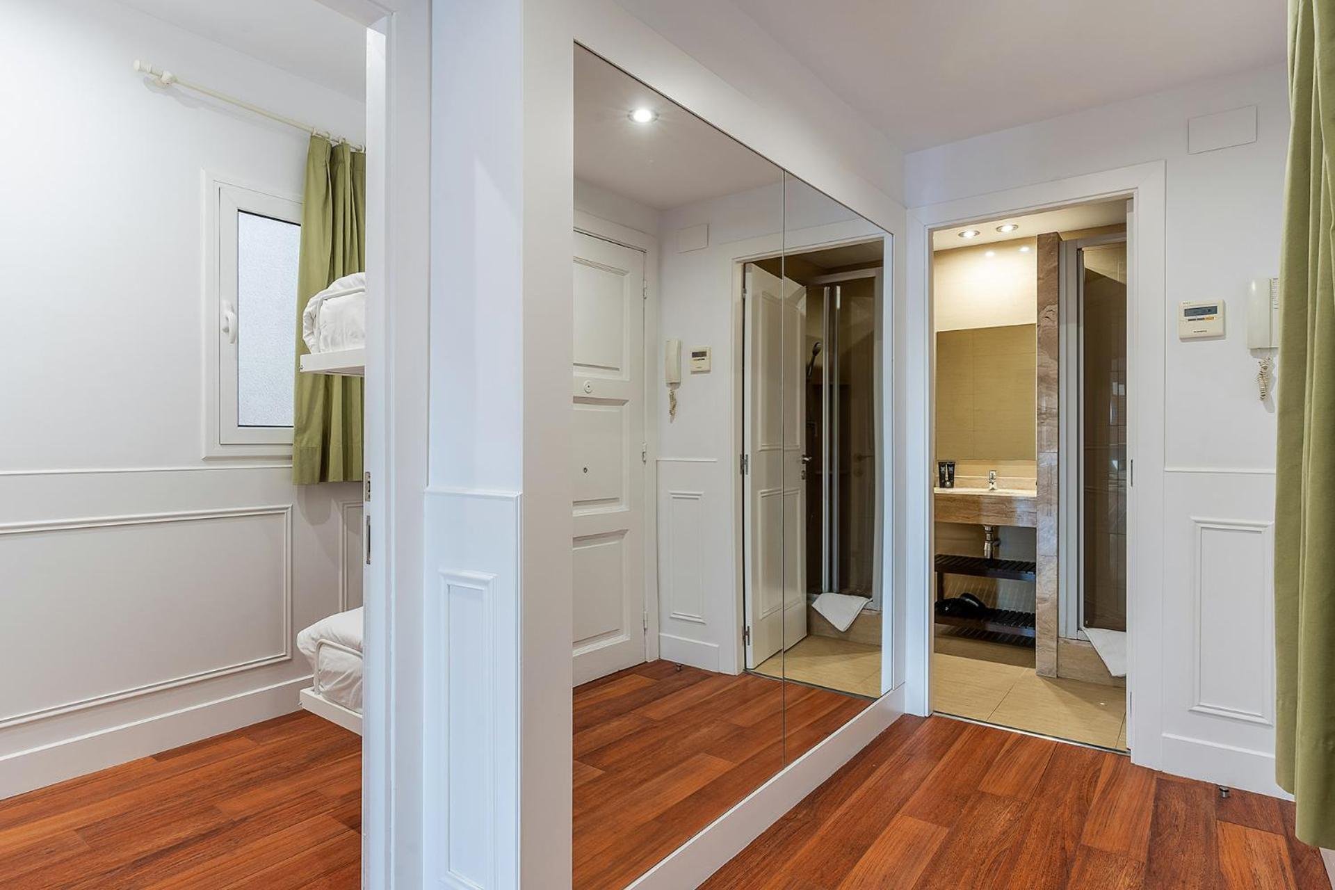 Enjoybcn Fira Apartment Barcelona Zewnętrze zdjęcie